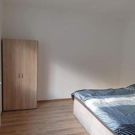 Schoene 2 Zimmer Wohnung Im Herzen Von 글라이스도르프 외부 사진