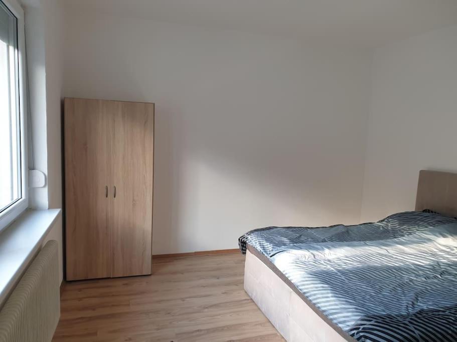 Schoene 2 Zimmer Wohnung Im Herzen Von 글라이스도르프 외부 사진